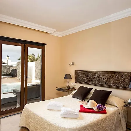 Ereza Zen Villa *